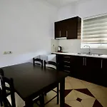 Klejvi Apartments